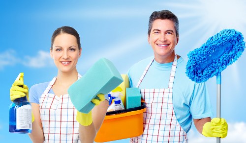 Graphic of confidential complaint handling in a cleaning service