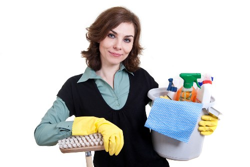 Deep cleaning a residential carpet in central London